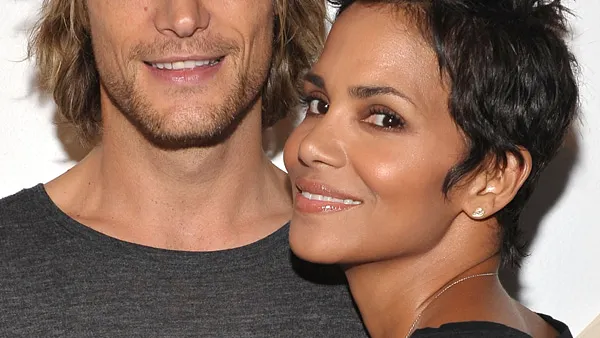 Hally Berry und Gabriel Aubry können ihr Glück kaum fassen
