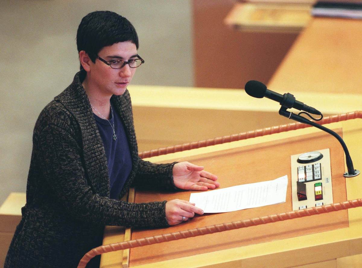 Hanna Zetterberg als Politiker in Stockholm 1997