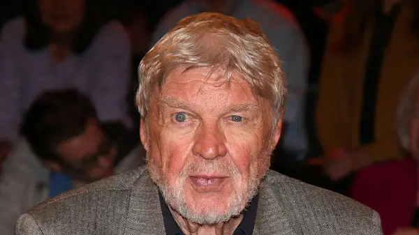 Hardy Krüger