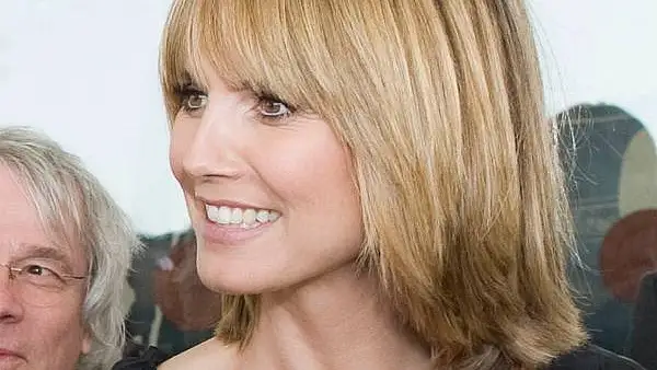 Heidi Klum mit neuer, biederer Frisur