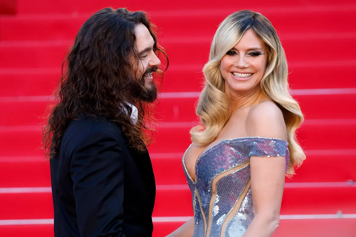 Heidi Klum & Tom Kaulitz auf dem roten Teppich.