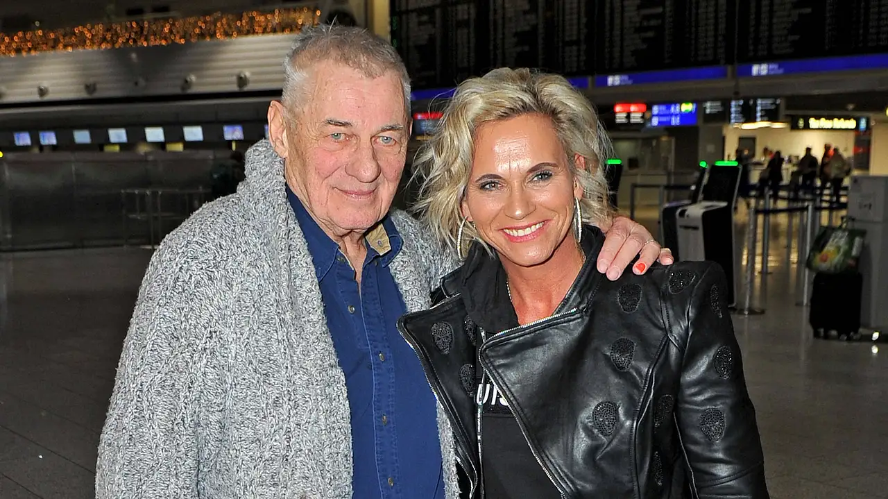 Heinz Hoenig und Ehefrau Annika Heinz Hoenig und Ehefrau Annika - Foto: IMAGO / STAR-MEDIA