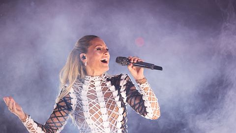 Helene Fischer versetzt Fans in Rausch - Foto: IMAGO/ Andreas Rentz 