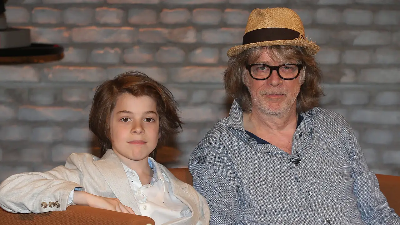 Helge Schneider und sein Sohn Charly Helge Schneider und sein Sohn Charly - Foto: IMAGO / Fotostand