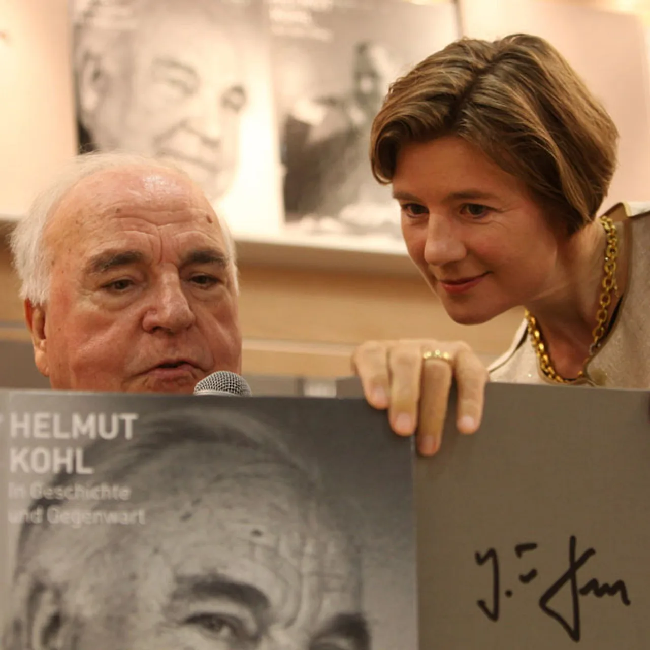 Maike Kohl-Richter: Darum hat sie keinen Anspruch auf die Rente von Helmut Kohl Maike Kohl-Richter: Darum hat sie keinen Anspruch auf die Rente von Helmut Kohl - Foto: gettyimages