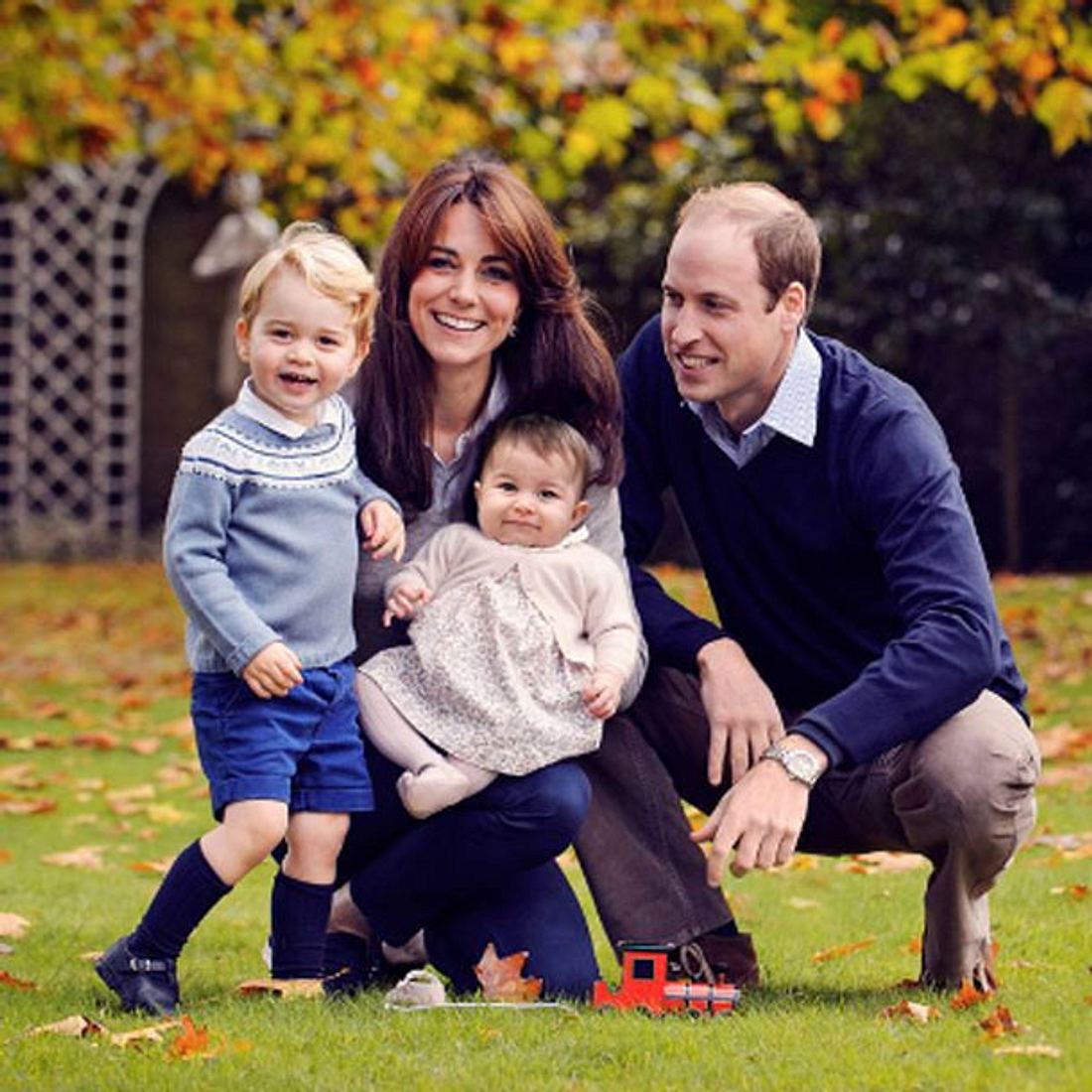 Herzogin Kate Prinz William George Charlotte Familienfoto