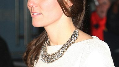 Herzogin Kate trug eine Zara-Kette - Foto: Wenn
