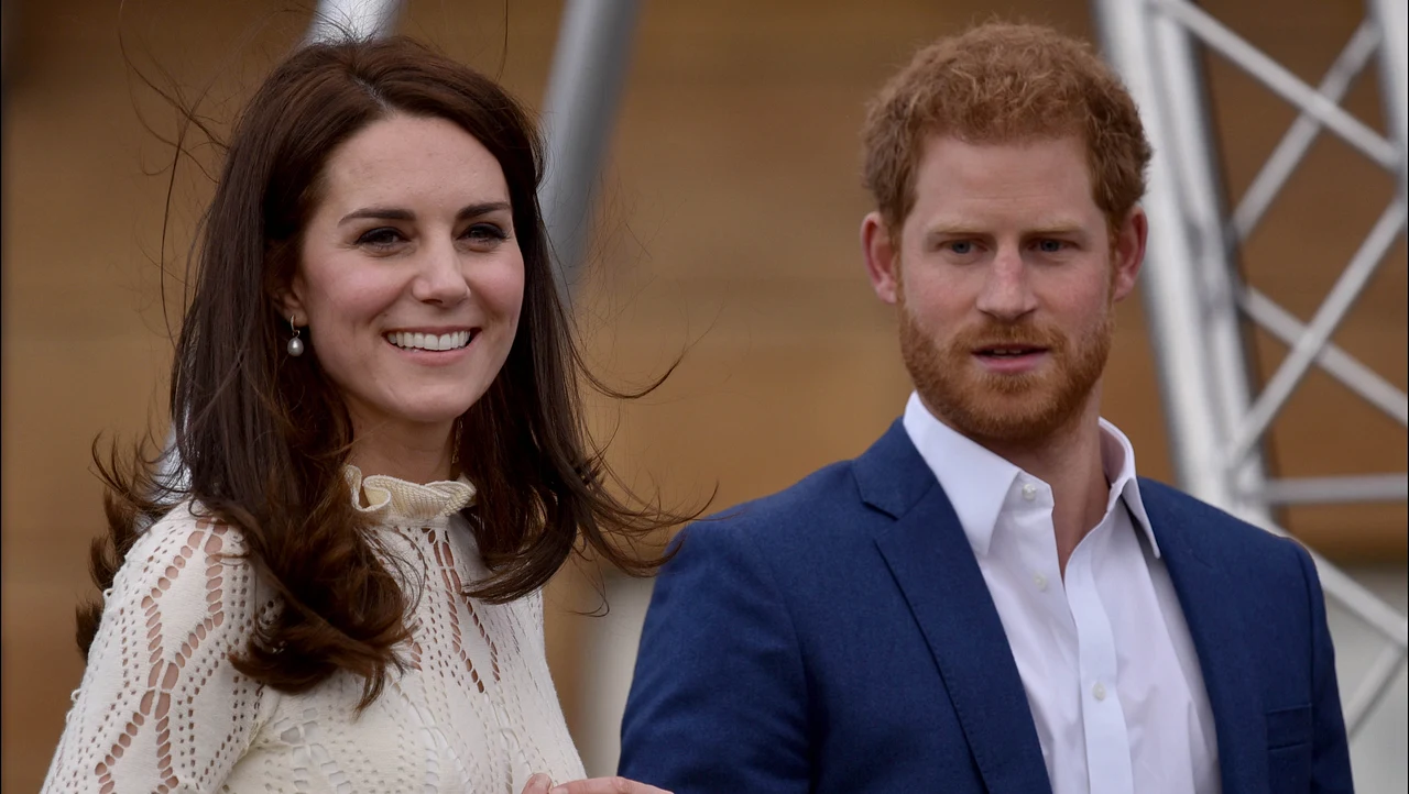 Herzogin Kate & Prinz Harry Herzogin Kate & Prinz Harry - Foto: Andrew Parsons - WPA Pool/Getty Images