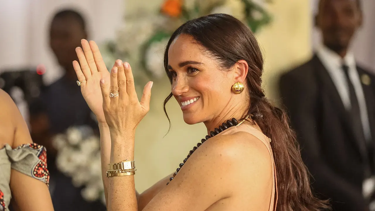 Herzogin Meghan Herzogin Meghan - Foto: KOLA SULAIMON/AFP via Getty Images