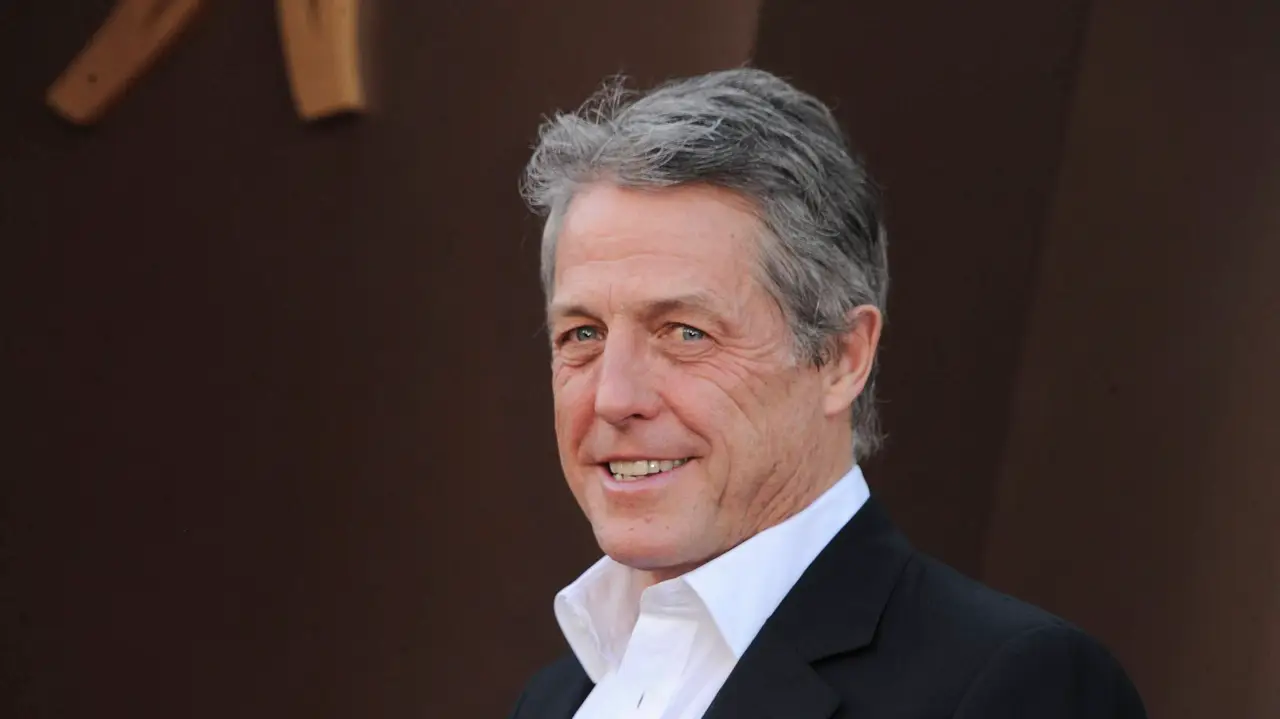 Erneut in seiner Paraderolle: Hugh Grant Erneut in seiner Paraderolle: Hugh Grant - Foto: IMAGO / Everett Collection