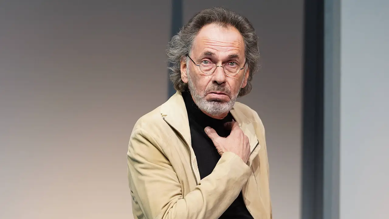 Hugo Egon Balder Hugo Egon Balder - Foto: IMAGO / Stefan Zeitz