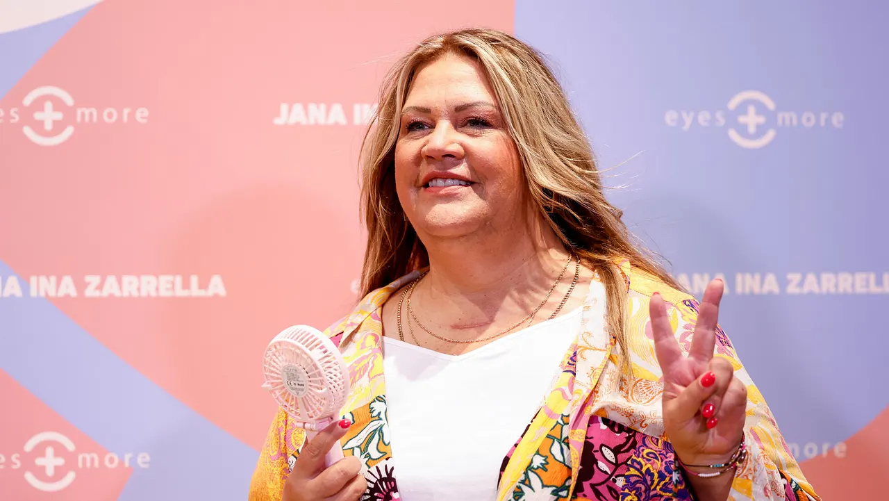 Ilka Bessin Ilka Bessin - Foto: Isa Foltin/Getty Images for eyes + more