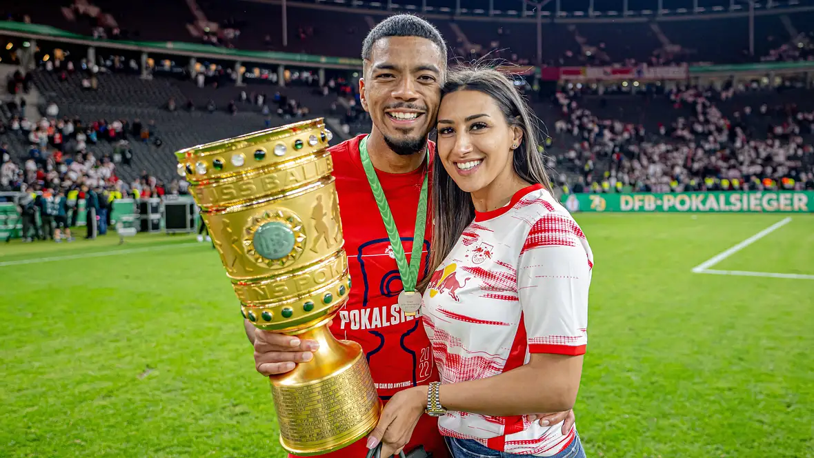 Benjamin Henrichs und Freundin Luana Benjamin Henrichs und Freundin Luana