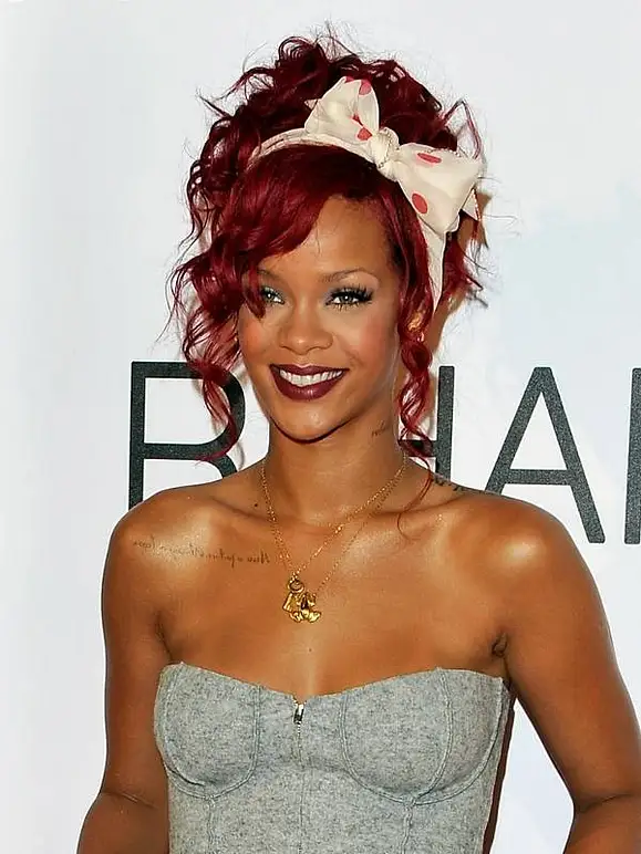 Rihanna: Das Frisuren-Chamäleon - Bild 19 Rihanna: Das Frisuren-Chamäleon - Bild 19