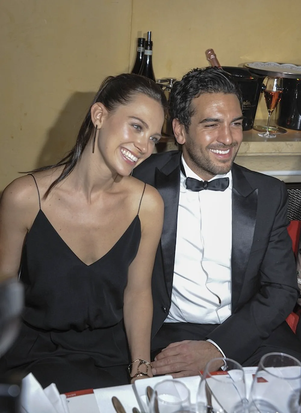 Elyas M'Barek: Der Schauspieler zeigt seine neue Freudin Elyas M'Barek: Der Schauspieler zeigt seine neue Freudin