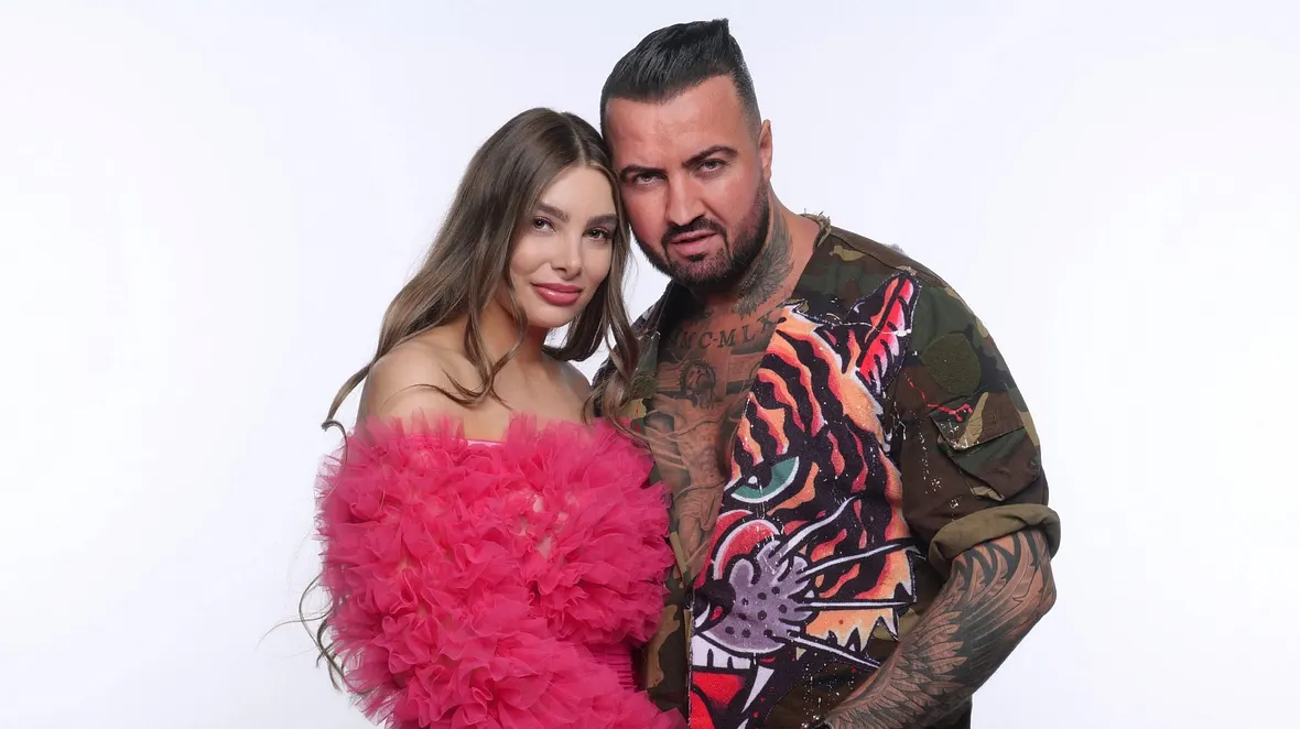 "Sommerhaus der Stars"-Teilnehmer Cosimo Citiolo & Nathalie Gaus "Sommerhaus der Stars"-Teilnehmer Cosimo Citiolo & Nathalie Gaus