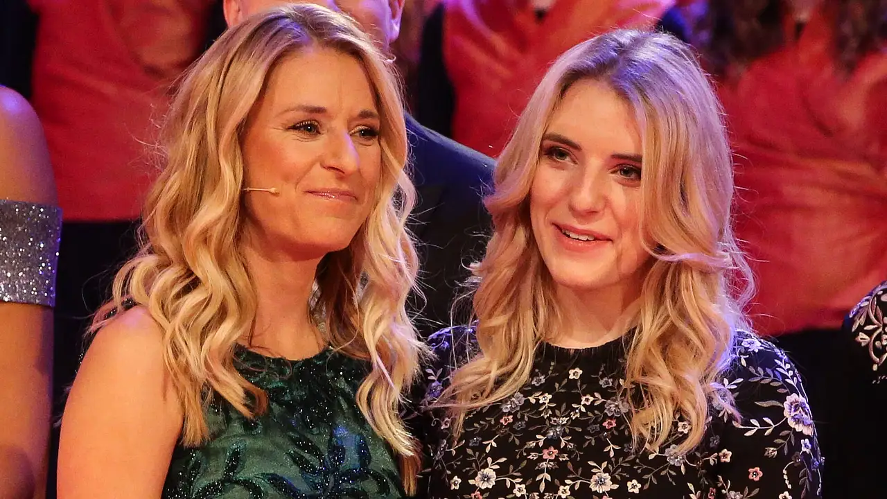 Stefanie Hertel und Johanna - Foto: imago images / Christian Schroedter Stefanie Hertel und Johanna - Foto: imago images / Christian Schroedter