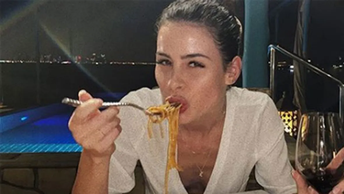 Trotz Fast-Food wird Lena immer dünner