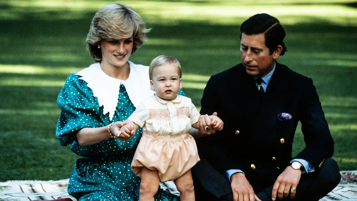 Prinz William früher mit Familie Prinz William früher mit Familie