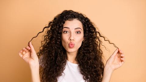 Locken - Foto: iStock / Deagreez