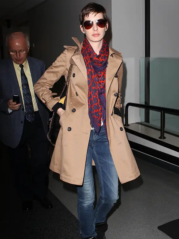 Black and White - Der Style von Anne Hathaway - Bild 10 Black and White - Der Style von Anne Hathaway - Bild 10
