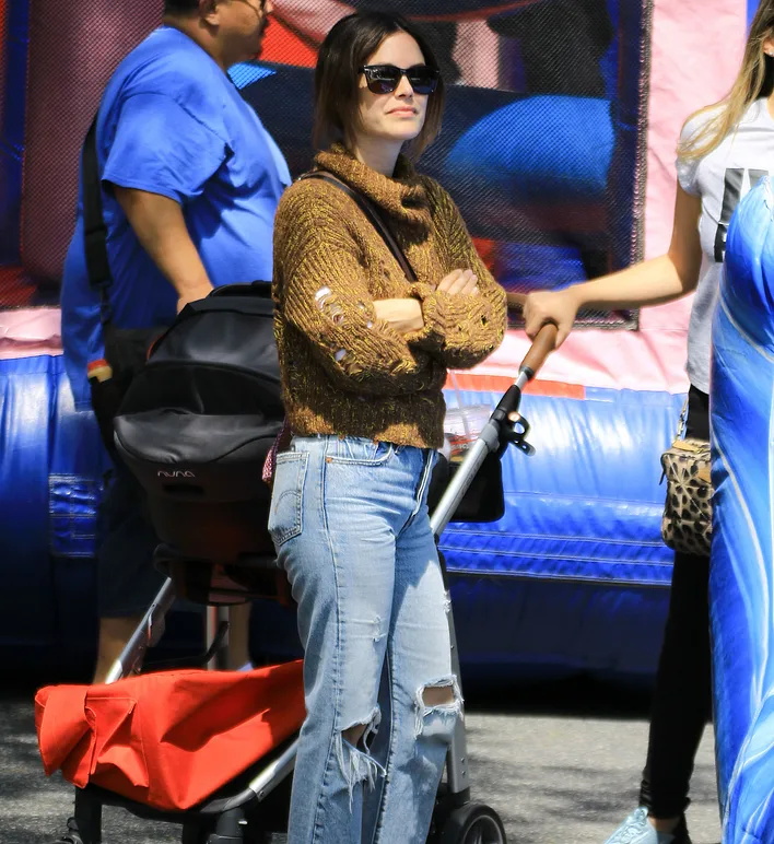 Für ihren Daily-Look... Rachel Bilson