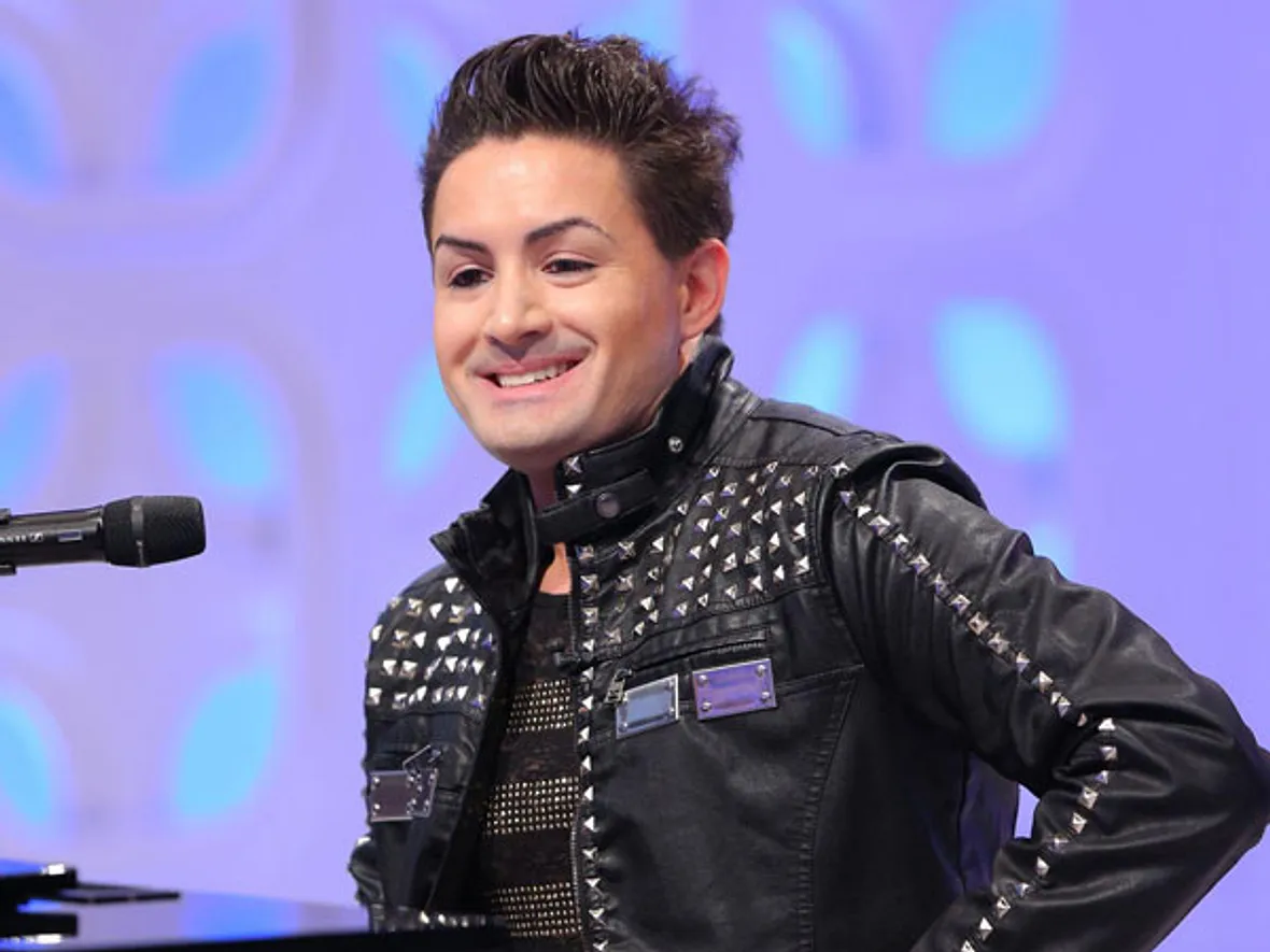 DSDS 2014 - Die ersten Fotos der neuen Kandidaten - Bild 21 DSDS 2014 - Die ersten Fotos der neuen Kandidaten - Bild 21
