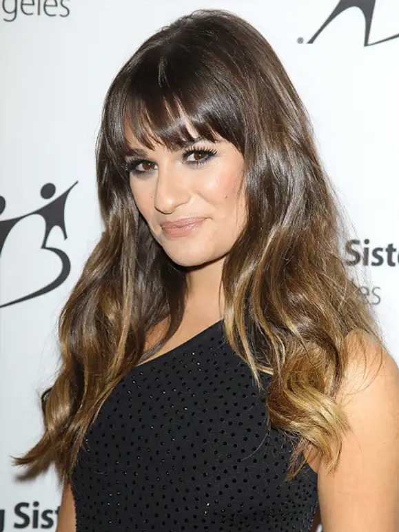 Die Schlank-Frisuren der Stars: So schummeln sie sich dünner Die Schlank-Frisuren der Stars: So schummeln sie sich dünner