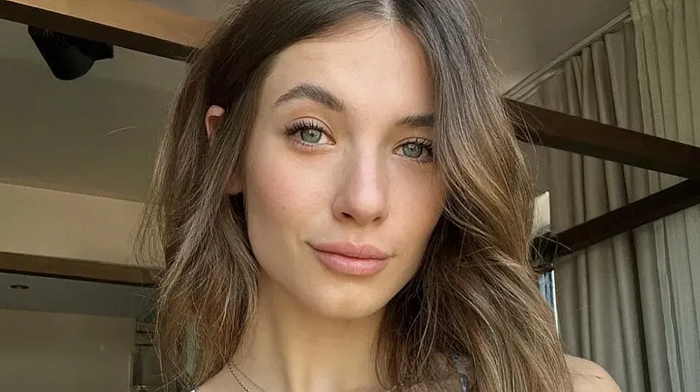 Julia Nikola Gauly Julia Nikola Gauly