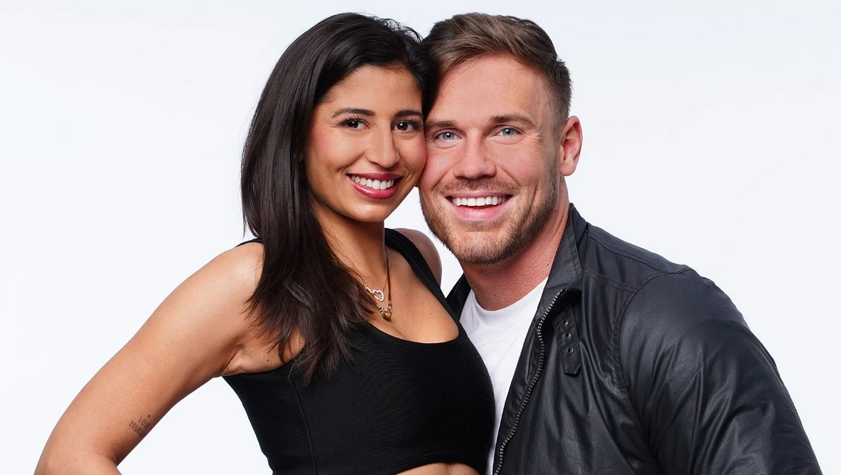 Eva Benetatou Chris Broy Eva Benetatou Chris Broy