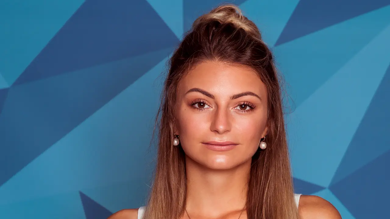 Mila Love Island - Foto: RTLZWEI / Magdalena Possert Mila Love Island - Foto: RTLZWEI / Magdalena Possert