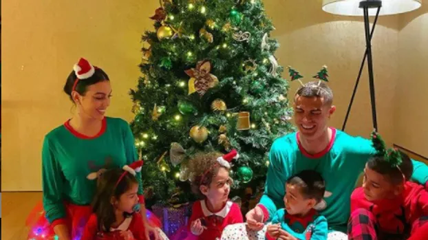 Cristiano Ronaldo an Weihnachten Cristiano Ronaldo an Weihnachten