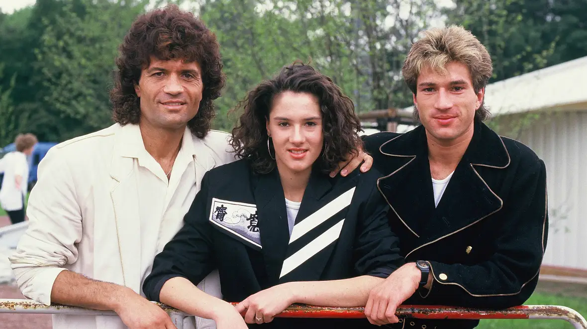 Costa Cordalis mit seinen Kindern Angeliki und Lucas im Jahre 1987 in Köln Costa Cordalis mit seinen Kindern Angeliki und Lucas im Jahre 1987 in Köln