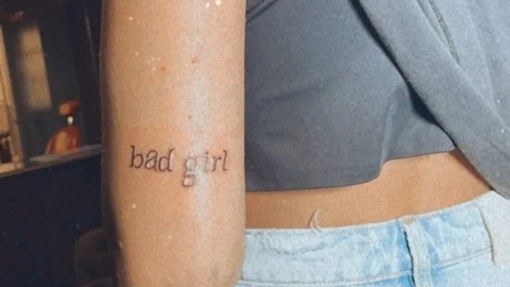 Yeliz Koc zeigt ihr Arm-Tattoo Yeliz Koc zeigt ihr Arm-Tattoo