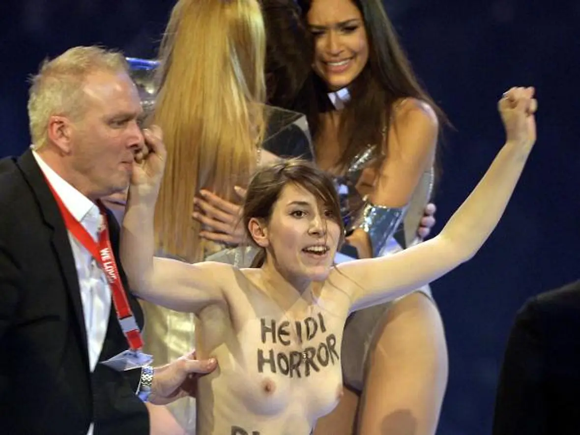 GNTM-Finale: Alle Bilder zum Nackt-Auftritt der Femen! - Bild 4