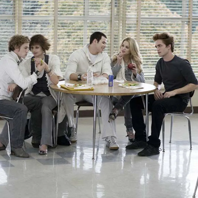 Von "Twilight" bis "Breaking Dawn": Die Liebesgeschichte von Bella und Edward - Bild 2