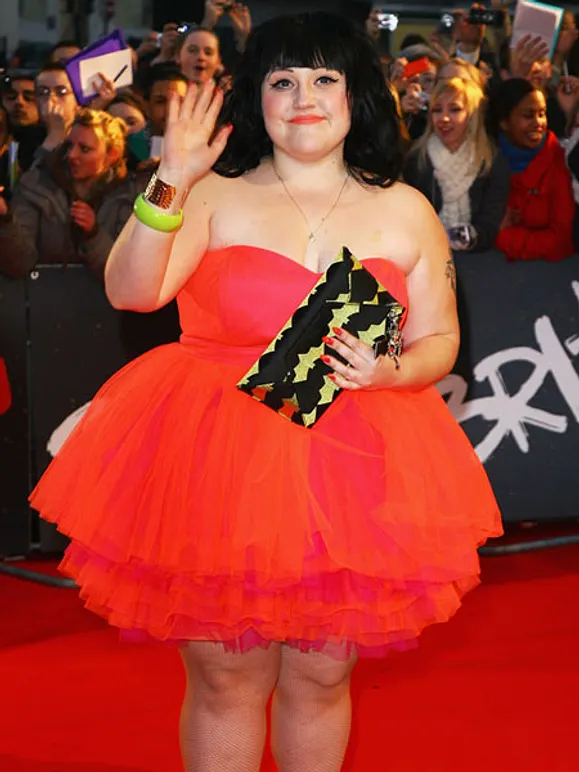 Die mutige Plus-Size-Queen: Beth Dittos ungewöhnlicher Look - Bild 16 Die mutige Plus-Size-Queen: Beth Dittos ungewöhnlicher Look - Bild 16