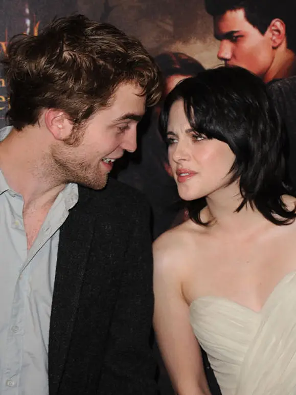 Robert Pattinson & Kristen Stewart: Ihre schönsten Momente - Bild 12 Robert Pattinson & Kristen Stewart: Ihre schönsten Momente - Bild 12