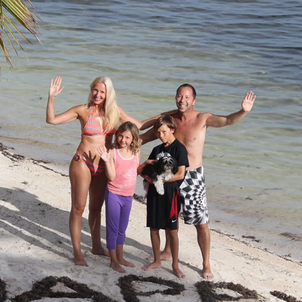 DJ Bobo und seiner Bilderbuch-Familie DJ Bobo und seiner Bilderbuch-Familie