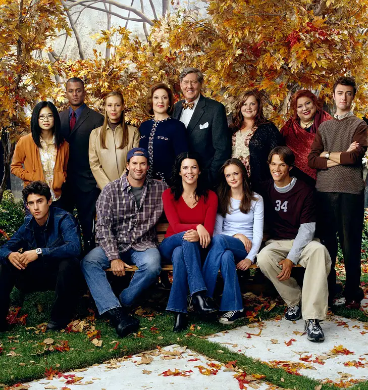Keiko Agena, Yanic Truesdale, Liza Weil, Kelly Bishop, Edward Herrmann, Melissa Mccarthy, Liz Torres, Sean Gunn, Milo Ventimiglia, Scott Patterson, Lauren Graham, Alexis Bledel & Jared Padalecki Keiko Agena, Yanic Truesdale, Liza Weil, Kelly Bishop, Edward Herrmann, Melissa Mccarthy, Liz Torres, Sean Gunn, Milo Ventimiglia, Scott Patterson, Lauren Graham, Alexis Bledel & Jared Padalecki