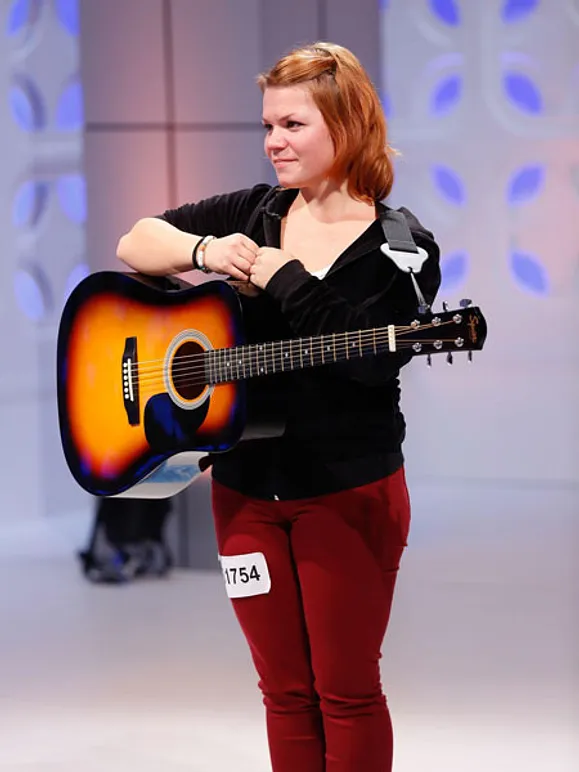 DSDS 2014 - Die ersten Fotos der neuen Kandidaten - Bild 9 DSDS 2014 - Die ersten Fotos der neuen Kandidaten - Bild 9