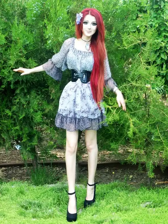 Anastasiya Shpagina: Lebendiges Manga-Mädchen! - Bild 5