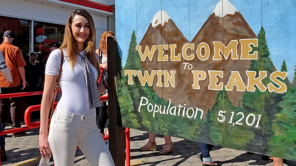 Madeline Zima vor der Madeline Zima vor der