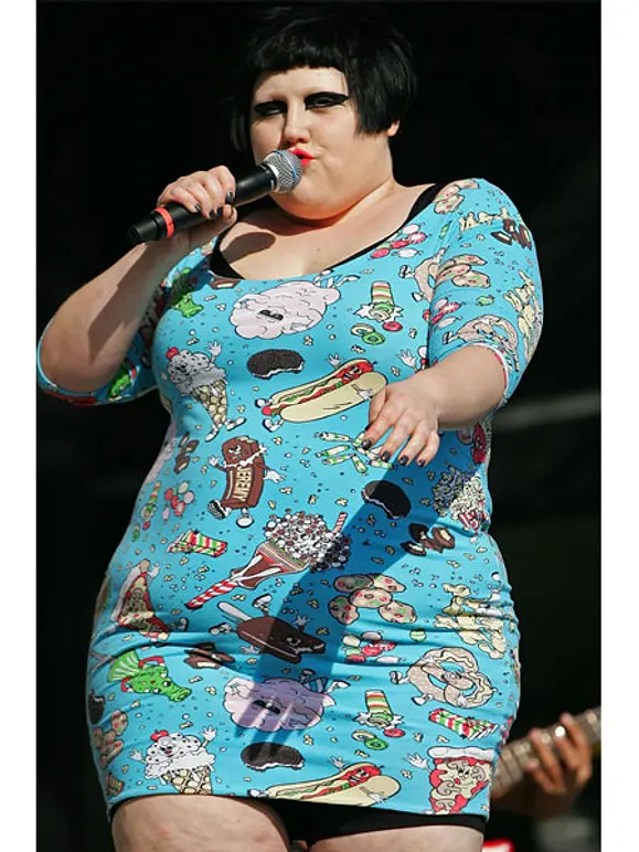 Die mutige Plus-Size-Queen: Beth Dittos ungewöhnlicher Look - Bild 10 Die mutige Plus-Size-Queen: Beth Dittos ungewöhnlicher Look - Bild 10