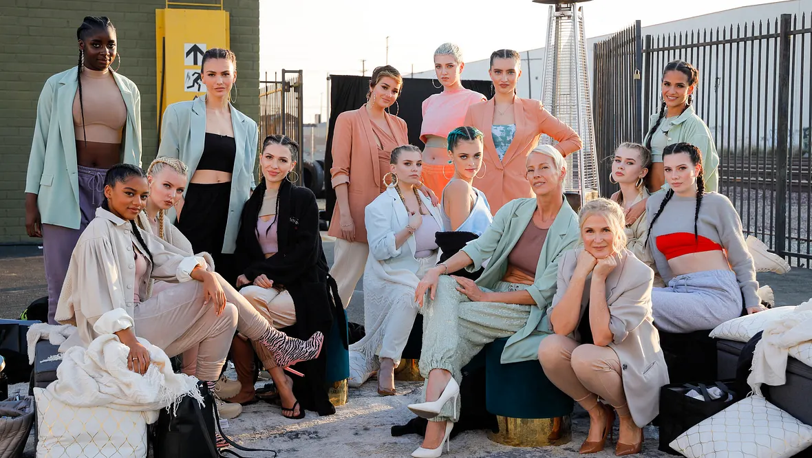 GNTM-Kandidatinnen machen Bilder GNTM-Kandidatinnen machen Bilder