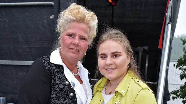 Silvia und Estefania Wollny