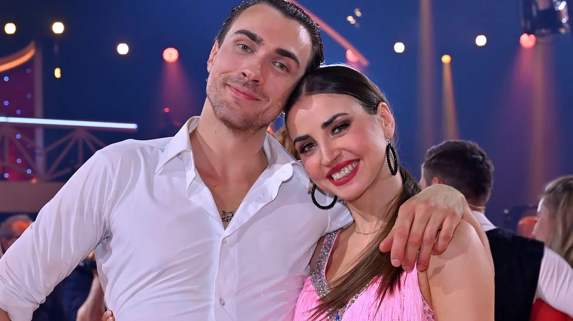Tänzerin Ekaterina Leonova und Mentalist Timon Krause Tänzerin Ekaterina Leonova und Mentalist Timon Krause
