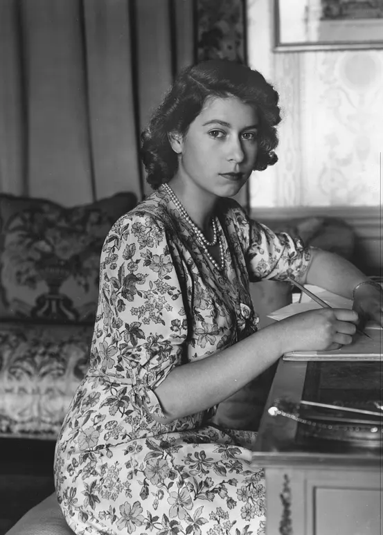 Junge Queen Elizabeth 1944 Junge Queen Elizabeth 1944