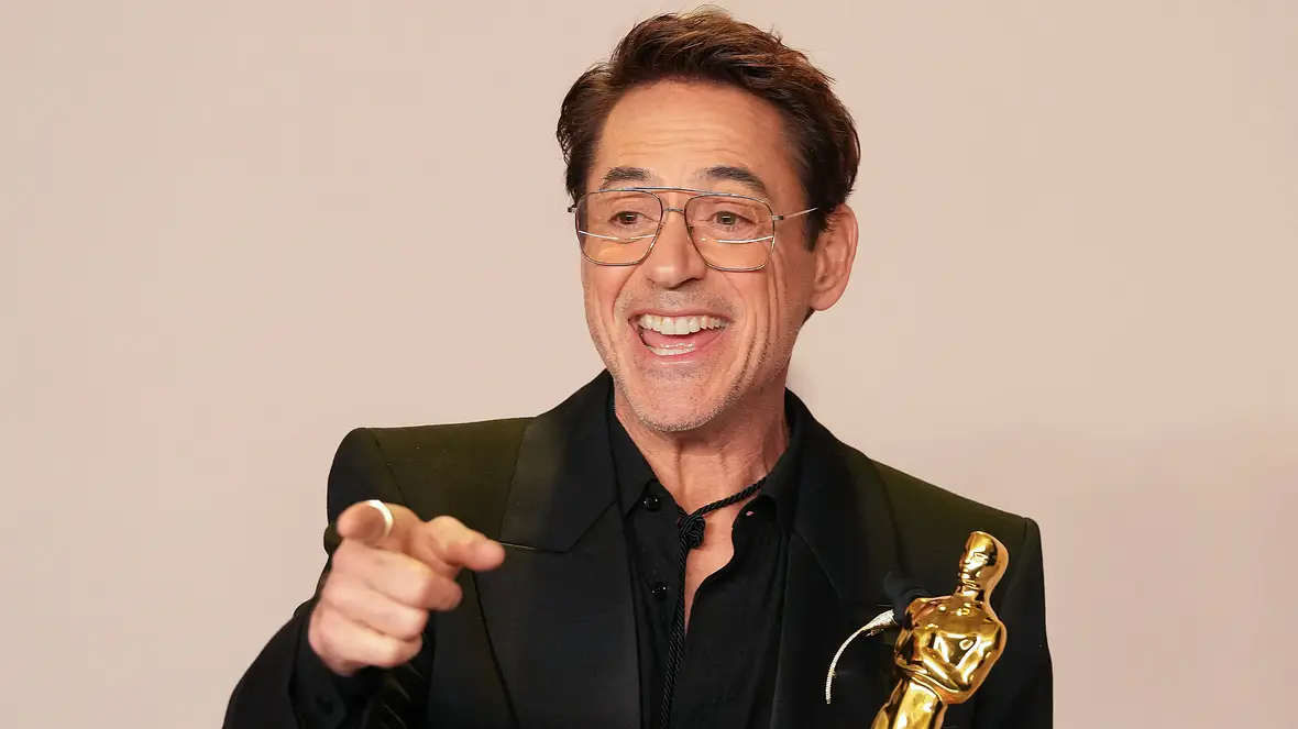 Robert Downey Jr. Robert Downey Jr.