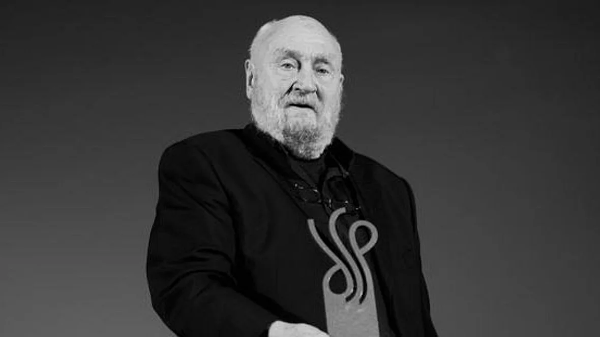 Rolf Hoppe als König Rolf Hoppe als König